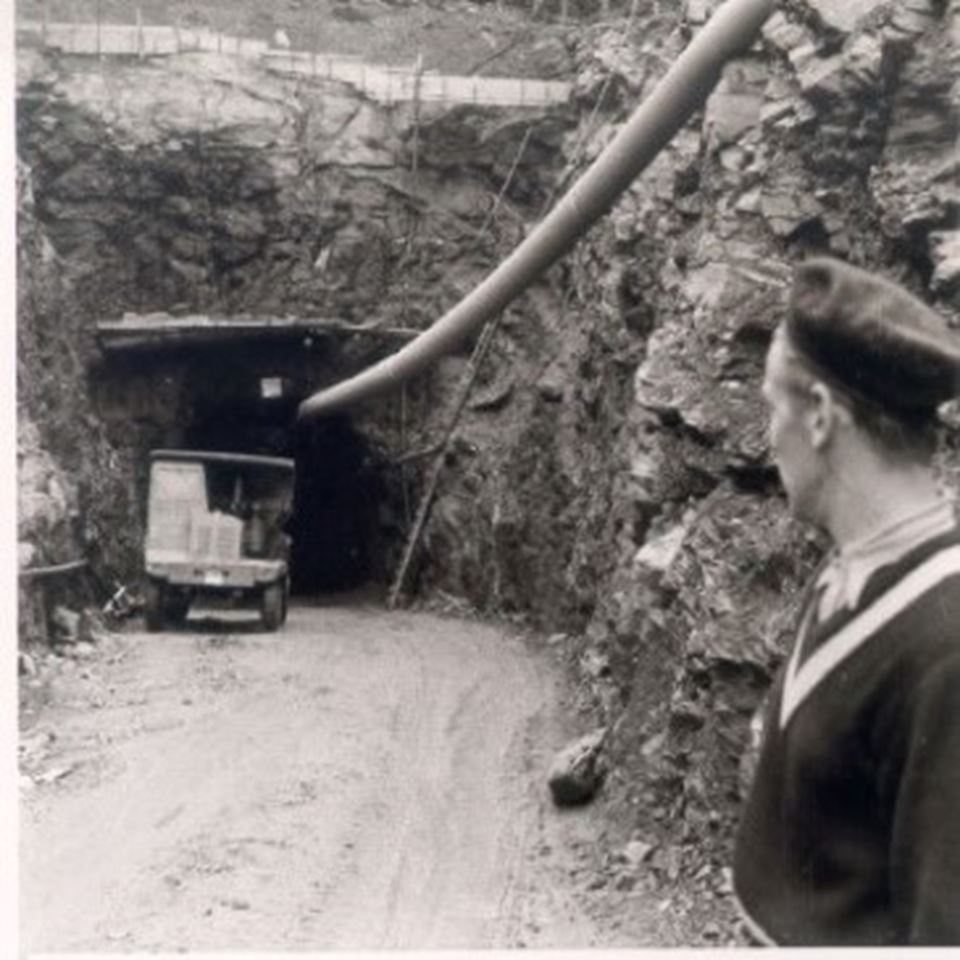 Det startede i 1939 med en imprægneret redningsvest
